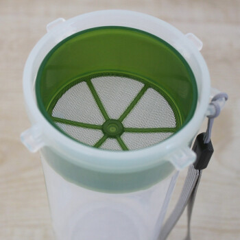 
                                        乐扣乐扣（locklock） 简约运动便携水杯 塑料水壶学生茶杯 创意随手杯子 HPL934M-690ML绿                