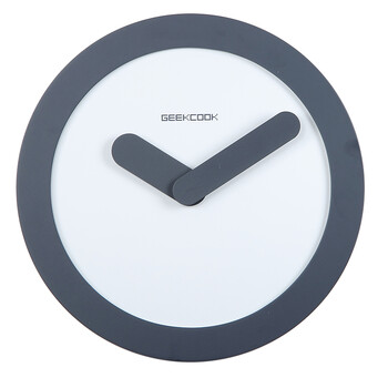 
                                        GeekCook时尚圆形挂钟 客厅办公实木钟表 现代简约石英钟挂表 大气灰                