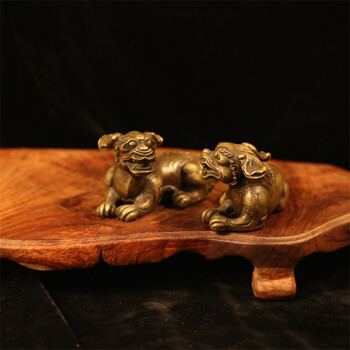 303万成交总金额中国古代的铜文化十分发达,并以制作精良,气魄雄伟