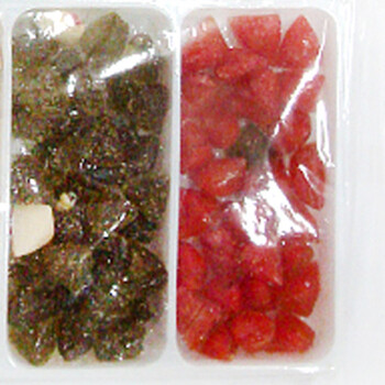
                                        江苏特产苏州土特产四味粽子糖 盒装250g                