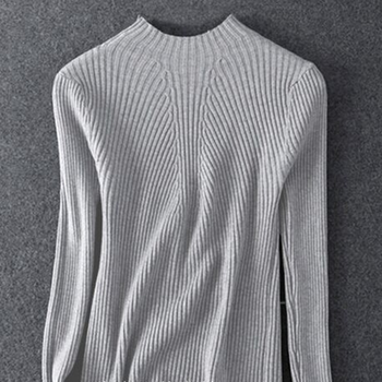 新款内搭半高领套头毛衣女加厚长袖针织衫修身打底衫上衣女 浅灰色