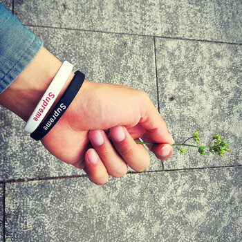 原创潮牌supreme男女运动能量硅胶手环励志情侣闺蜜腕带学生手环硅胶