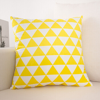 芳庭 抱枕黄色几何抱枕套沙发靠垫家用客厅靠枕50x50 黄色三角形 40