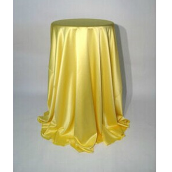 红绸布丝绸绸缎色布料布匹垂感丝滑拍照摄影背景不透 浅黄色