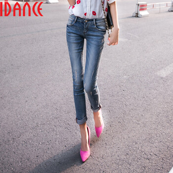 IDANCE秋季女款牛仔裤女小脚韩版破洞显瘦九分裤卷边牛仔裤女韩版 优雅浅蓝色TK0207C 25