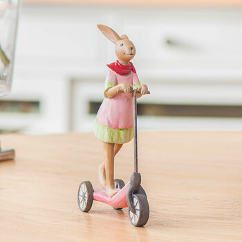 芮尚 创意树脂兔子情侣摆件 家居卧室饰品动物装饰摆件工艺品 滑板车