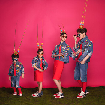 新款影楼儿童摄影服装摄影子装齐天大圣一家四口写真拍照服饰 一家四