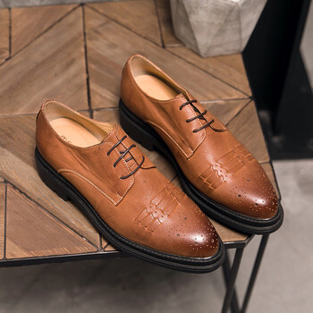 凯森狮春款英伦帮布洛克雕花皮鞋流尖头皮鞋 浅棕色 42