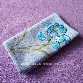 手绘刺绣荷花中国风复古风棉麻柔软吸水手帕茶巾方巾手绢 浅蓝色