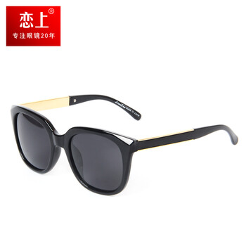 恋上偏光太阳镜