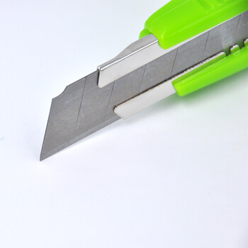 三木（SUNWOOD）大号金属护套美工刀裁纸刀 绿色 91023