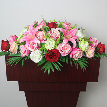 假花摆件演讲台花真花会议桌花主持台装饰花前台发言台假花摆件台花 d