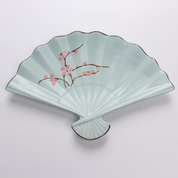 创意日式陶瓷扇形盘子家用菜盘餐厅刺身点心寿司料理盘子陶艺摆件