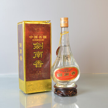 1995年剑南香1瓶     50度    500ml06拍卖已结束2001年梦头曲1瓶