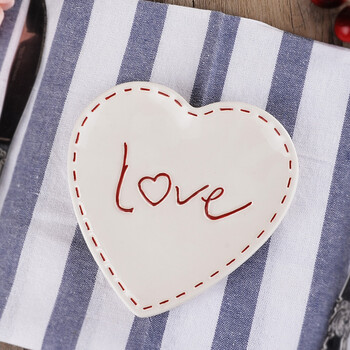 housing(美易达)精致陶瓷盘子 心形水果盘餐盘菜盘子 love爱心盘