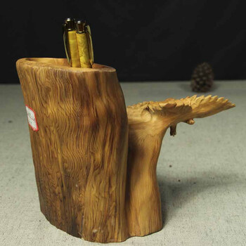 根艺达  红豆杉笔筒(飞燕) 24-21-19cm  一物一证