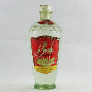 95年50度武当酒大曲1瓶拍卖已结束0620,2002年泸州老窖特曲1瓶拍卖