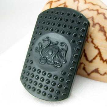 真一 和田玉玄武吊坠 黑青玉四象玉牌挂件