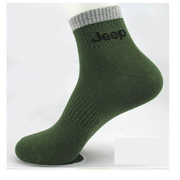 吉普盾男士时尚袜子纯棉水洗耐磨棉袜 军绿色