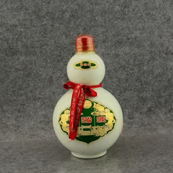 a42-70年代长沙白沙液高度(麓山牌)500ml*1瓶062300拍卖已结束a43