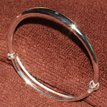 豪珍天宝银饰 999足银手镯 足银镯子 女款银饰品 送妈妈 送女朋友生日