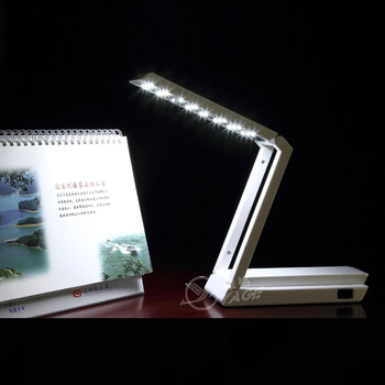 雅格YAGE LED 护眼学生学习充电台灯 可折叠 YG-3981