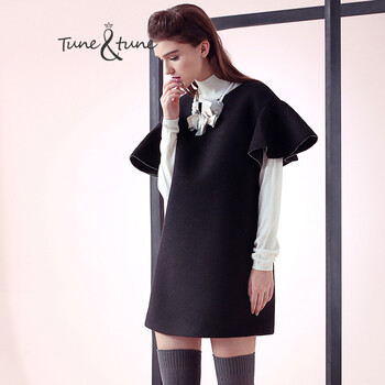 tune tune 冬装宽松立体荷叶袖简约大牌混纺羊毛呢连衣裙 T44811 黑色 S