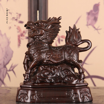 万传红木雕刻黑檀木麒麟家居饰品威武麒麟送子麒麟摆件