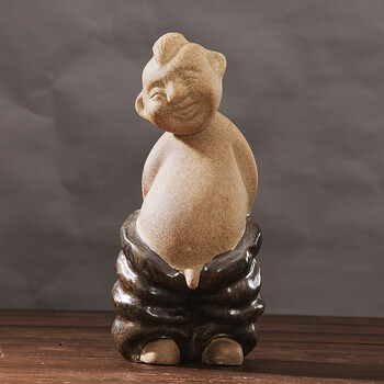 兆宏 景德镇陶瓷 创意家居房间装饰品 人物系列小虎子办公室礼物 小