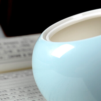 
                                        吉祥家 新中式陶瓷茶叶罐 呈祥 祥云青瓷储物罐 密封茶叶盒 哥窑小陶罐子 功夫茶具 必备礼 茶叶罐呈祥                