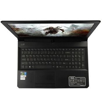 神舟（HASEE）战神Z7-i78172D2 15.6英寸游戏笔记本电脑(i7-4720HQ 8G 1TB GTX970M 3G显存 背光 1080P)