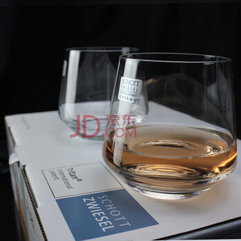 
                                                            
                                                            德国肖特 SCHOTT ZWIESEL 无铅水晶威士忌杯 单一麦芽威士忌杯 洋酒杯礼盒酒杯套装 389MLx1只(拆盒散买)                