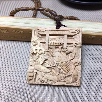 崖柏吊坠项链男女款龙牌年年有鱼多款刻挂件木雕饰品 款式5