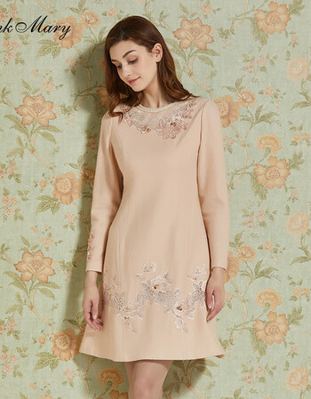 绣花钉珠蕾丝拼接长袖连衣裙女镂空中裙子女装粉红玛丽肤色l码17088a