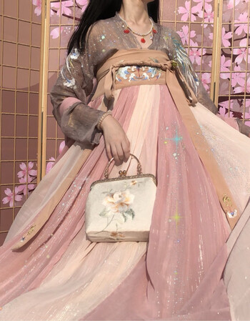 轻云居妙音汉服女原创日常对襟齐胸一片式襦裙9米大摆藕色xs