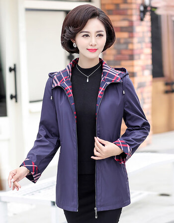 尚新妈妈秋装外套女时尚50岁2018新款气质风衣服装老年人上衣中年春秋