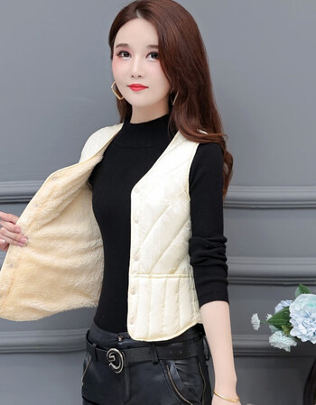 俞兆林羽绒马甲女反季节秋冬新款轻薄背心短款粉色修身百搭大号内胆