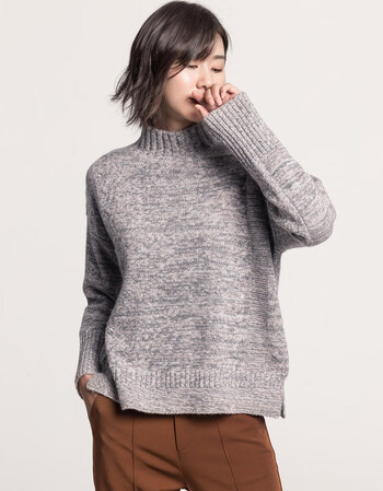 恒源祥秋冬山羊绒衫女半高圆领宽松开叉毛衣加厚毛针织衫落肩袖 优雅