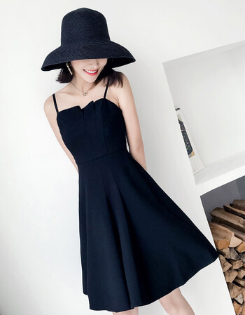 女生夏天穿的裙子吊带连衣裙女春秋2019很仙的法国小众a字裙春装夏季