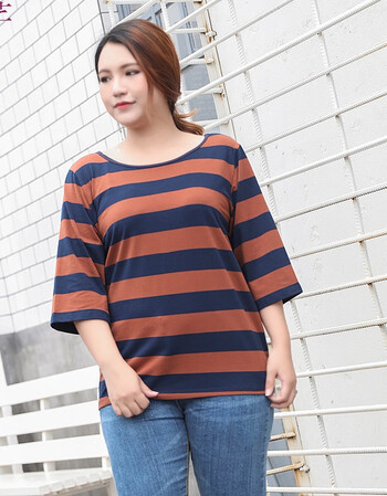 特体大码秋装中长袖秋衣女胖妹妹显瘦胖mm200斤宽松条纹半袖t恤打底衫