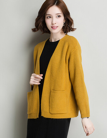 秋季韩版宽松外搭加肥加大码200斤羊绒针织开衫女毛衣短外套加厚 黄色