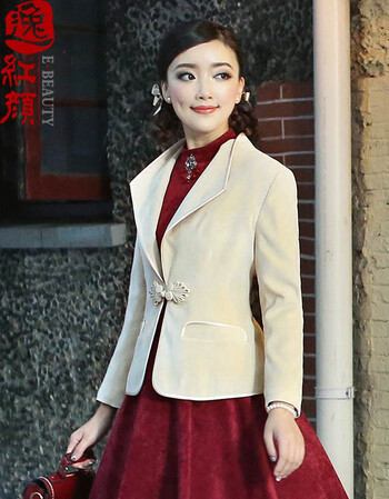 
                                        逸红颜 并蒂 长袖平绒秋装短外套秋季新品百搭修身复古改良外套 米色 2XL                