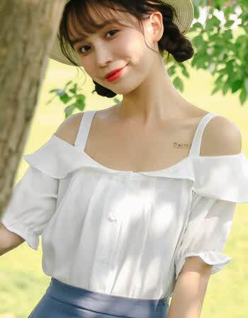 春夏新款韩版纯色甜美小清新一字肩吊带露肩宽松长袖chic雪纺衬衫上衣