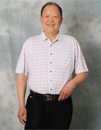 老年人夏季薄款加肥加大码胖人休闲短袖衬衫男肥佬胖父亲开衫清凉透气