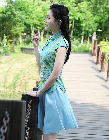 民国古装女中式旗袍唐装伴娘服学生仙女公主裙古筝大合唱表演出服抖音