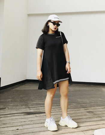 2018夏季新款女装大码胖mm连衣裙腰粗遮肚子藏肉a字裙潮sn5205 黑色 1