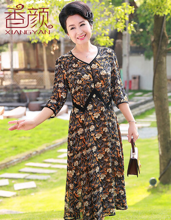 香颜妈妈裙子大妈夏装衣服2018新款中老年女装半袖碎花雪纺连衣裙
