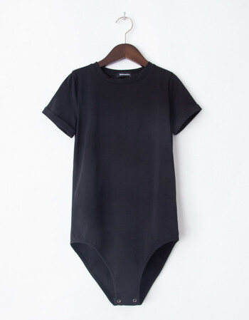 夏尔维纳欧美修身圆领短袖连体衣女夏季百搭紧身t恤打底上衣三角裤