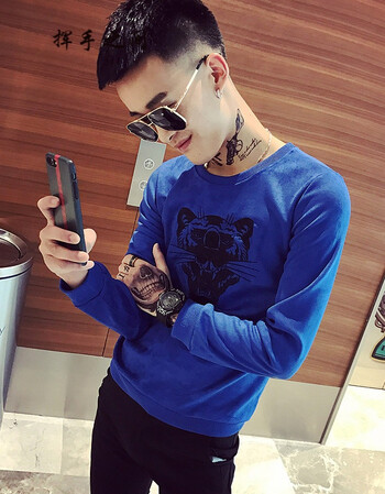 挥手之间潮牌男士长袖t恤衫秋冬季新款紧身快手社会人刺绣个性套头