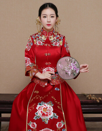 秀禾服新娘礼服嫁衣中式结婚婚纱旗袍红敬酒服龙凤褂复古2018新款